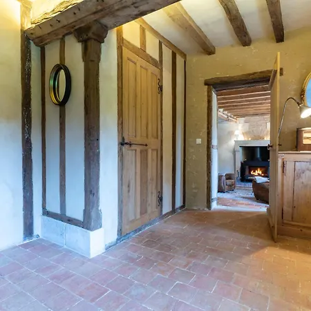 De Charme En Rez De Jardin *