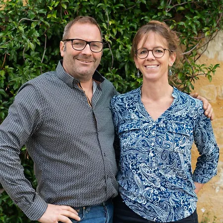 De Charme En Rez De Jardin