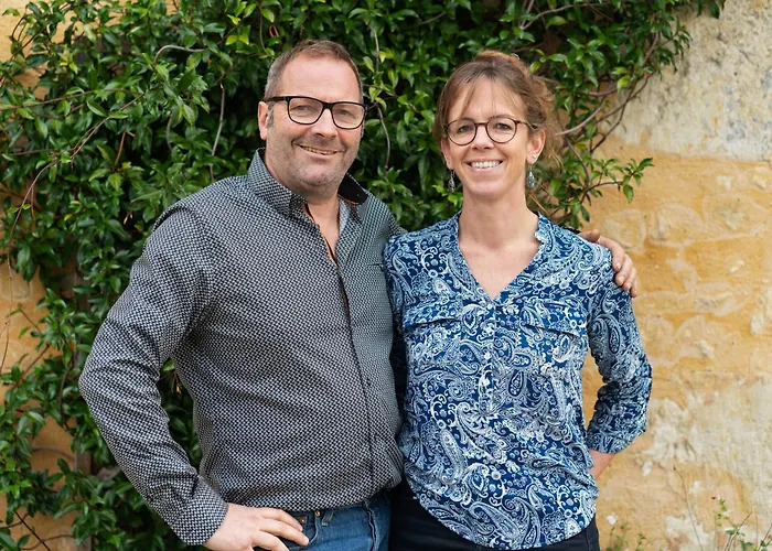 De Charme En Rez De Jardin